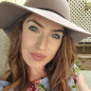 Meet your Posher, Desaree